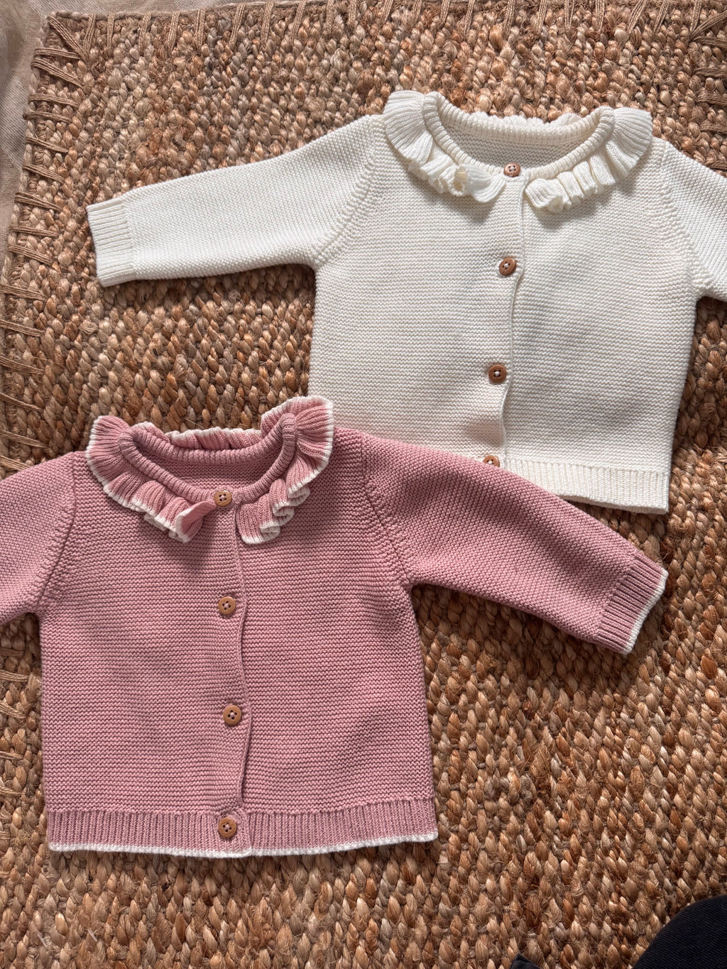 Frilled Collar Cardigan